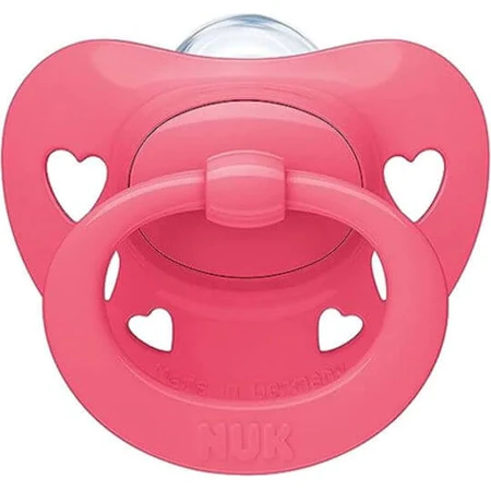 Nuk Signature Chupete ortodóntico de silicona con funda Corazones rosa para 18-36 meses