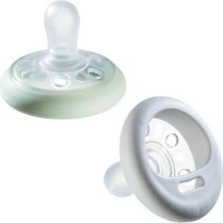 Tommee Tippee Blanco/Verde Ortodoncia de silicona para 6-18 meses 2pcs