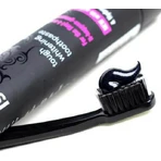 Curaprox Black is White Dentifrice au charbon actif pour blanchir 90ml