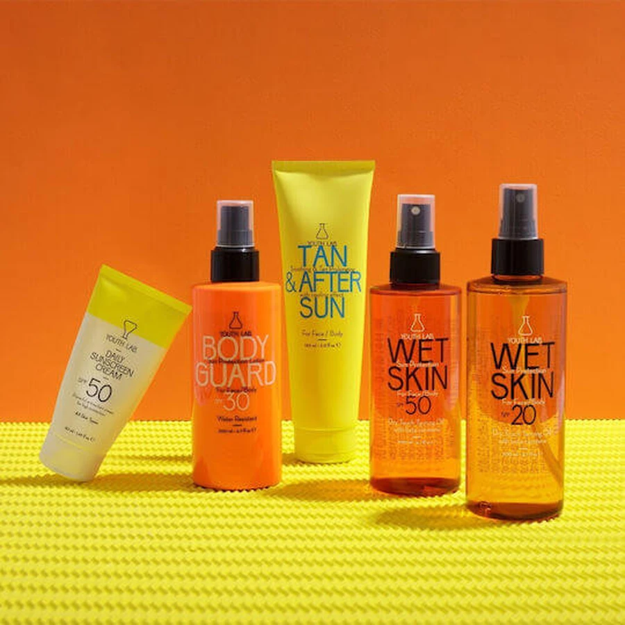 Youth Lab. Wet Skin Water Resistant Sunscreen Oil for Face and Body SPF20 SPF20 Spray 200ml