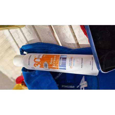 Frezyderm Sunscreen Mousse Mousse solaire imperméable pour le visage et le corps SPF30 200ml