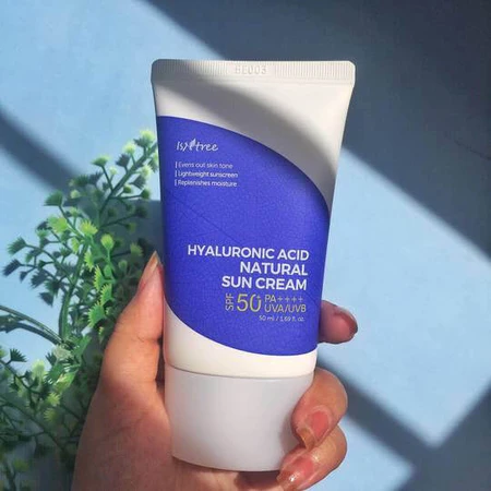 Isntree Natural Mineral Face Cream with Hyaluronic Acid SPF50 50ml