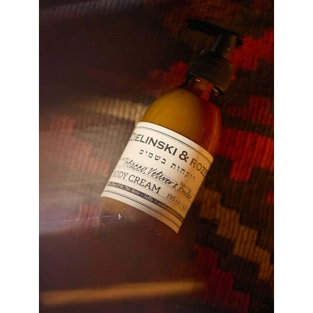 Crème pour le corps Tabac Vétiver Vétiver et Ambre 195ml