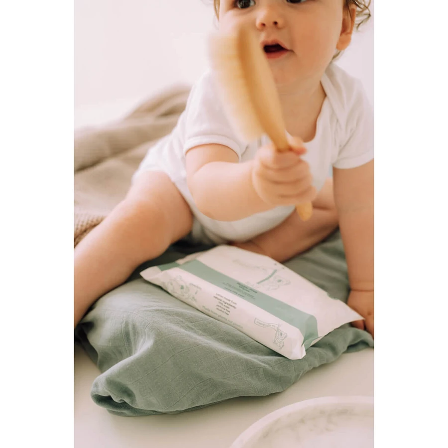 Naif Baby & Kids, moisturizing wipes for babies and children, 8 x 54 pieces