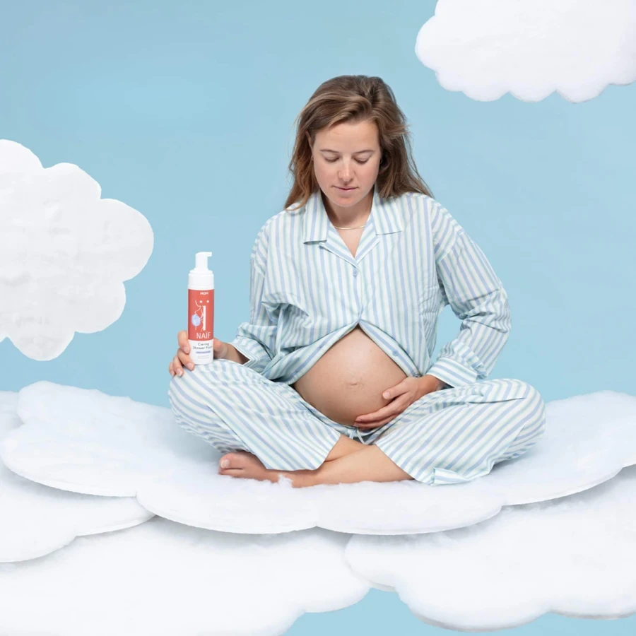 Naif Mom Belly & Beyond set, stretch mark lotion, 150 ml + shower foam, 200 ml