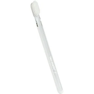 Taumarin sensitive gums toothbrush with antibacterial