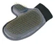 Trixie brushing glove, 18x24 cm
