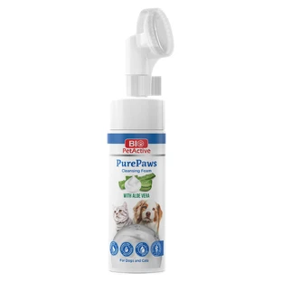BIO PETACTIVE Pure Paws Cleansing Foam, XS-XL, voetverzorgingsschuim voor honden, Aloë Vera, fles met applicator, 150ml