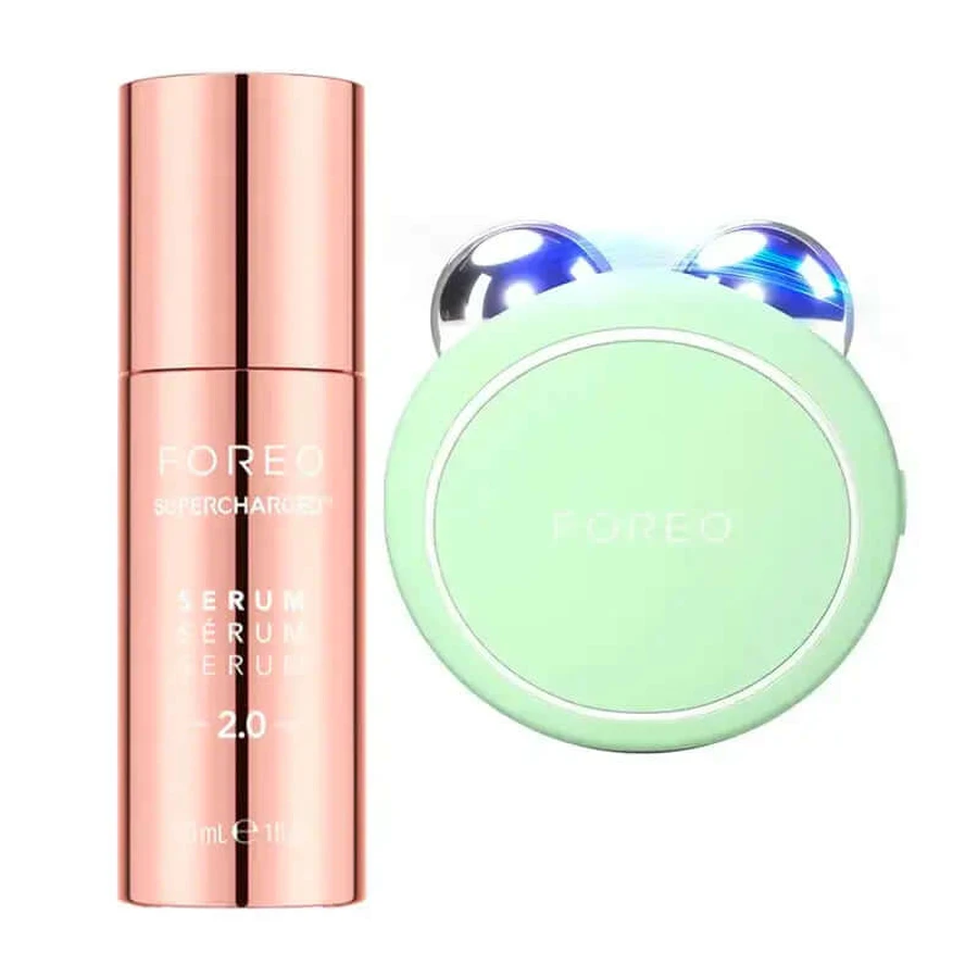 Foreo Supercharged™ Serum 2.0 + Foreo Bear 2 Go Pistachio , 2 stuks.