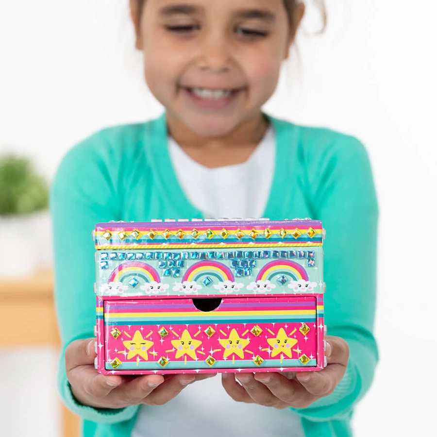 Set de bricolaje creativo Decora tu propio joyero con unicornios