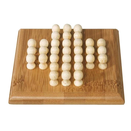 Solitaire board game Fridolin