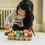 Train en bois avec formes et animaux, Orange Tree Toys
