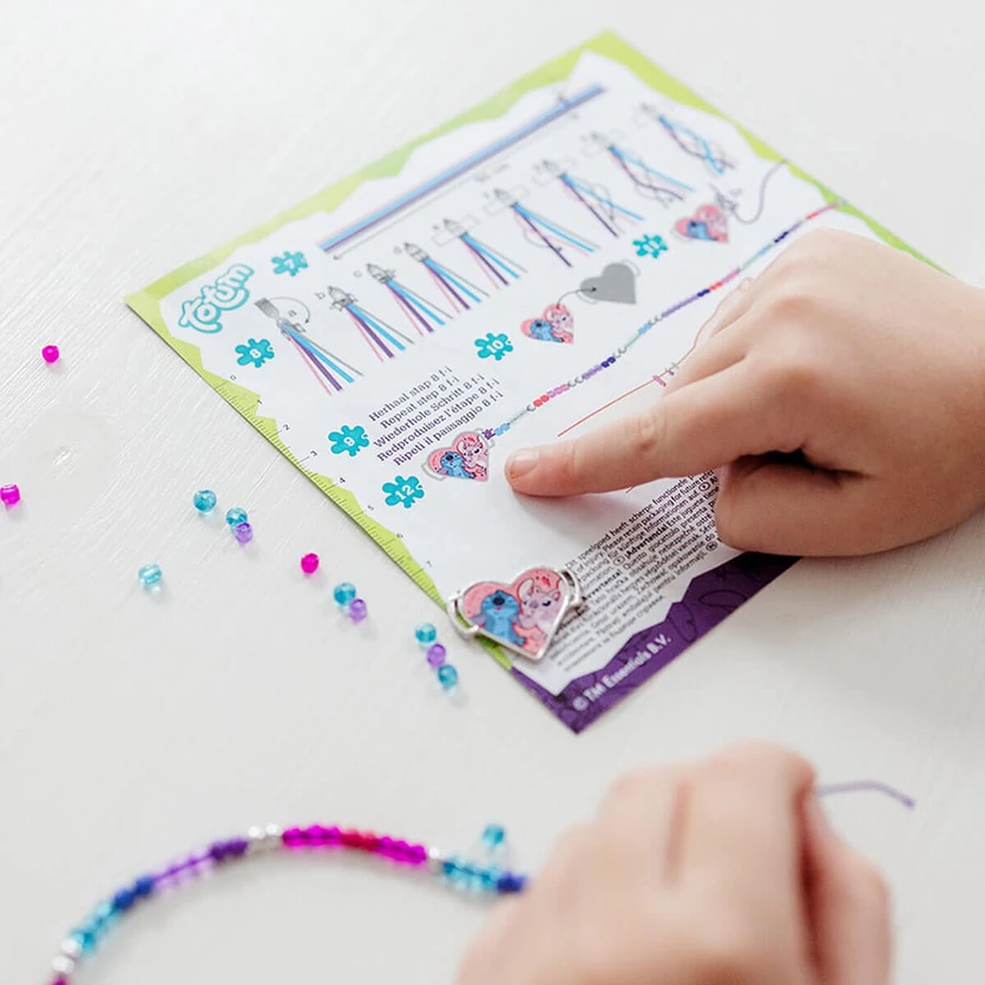 Set creativo DIY 2 en 1, Crea pulseras y figuritas de escayola, Disney Lilo y Stitch
