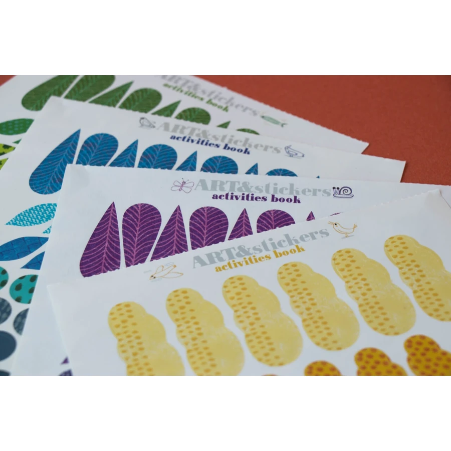 Libro de arte con pegatinas, Londji
