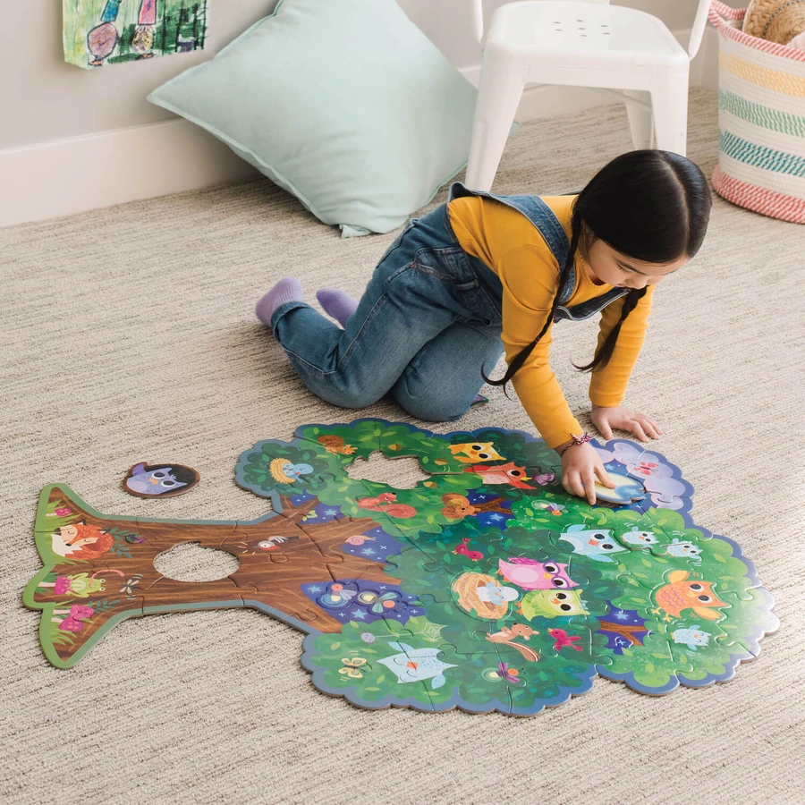 Hoot Owl Hoot, tree-shaped floor puzzle with owls