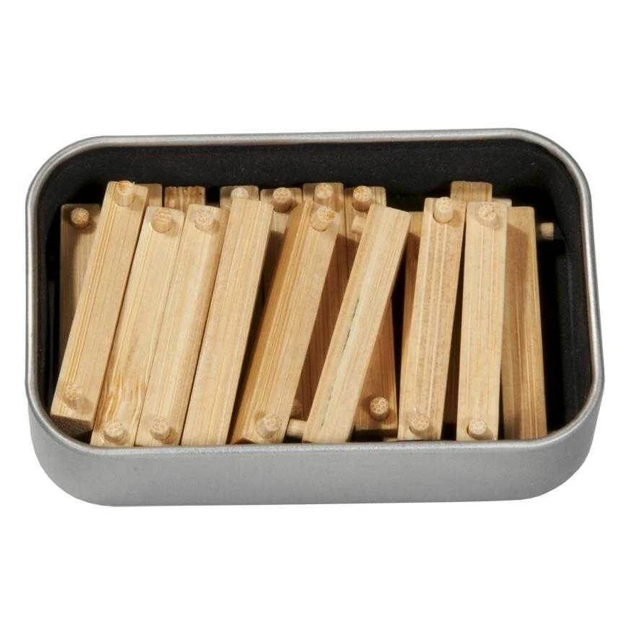 Logic game IQ in bamboo wood in metal box-2