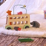 Geschicklichkeits-/Feinmotorikspiele - Bus mit Tieren, Gestaltung Sarah Betz - Vilac