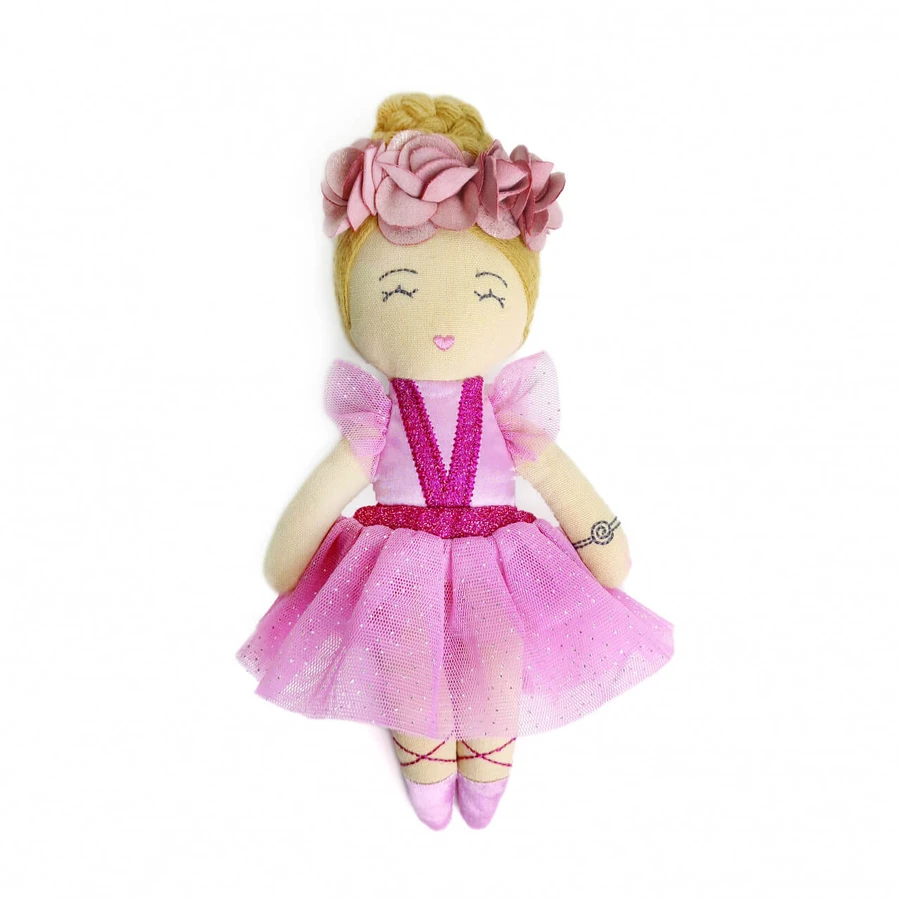 Ballerina pop Carmen, Svoora