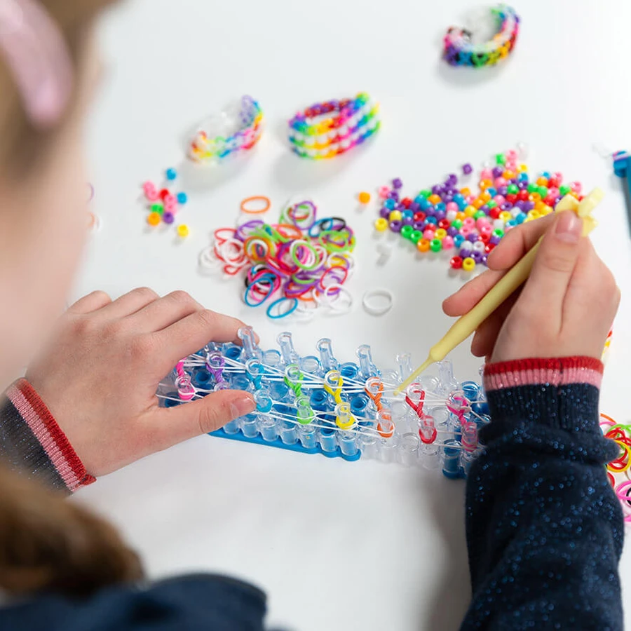 DIY creative set with rubber bands