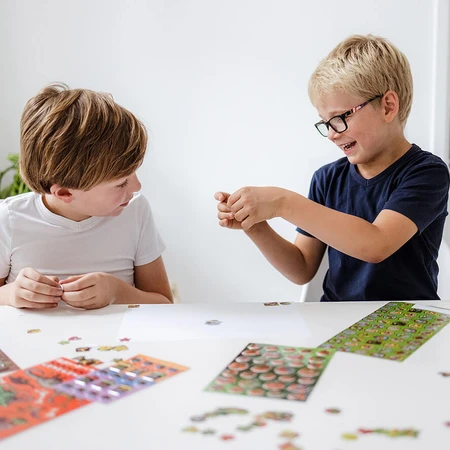 Súper set de pegatinas de dinosaurios