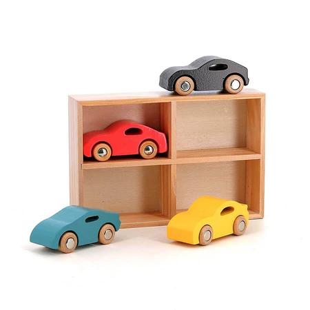 Caja con 4 coches de carreras de madera - Vilac