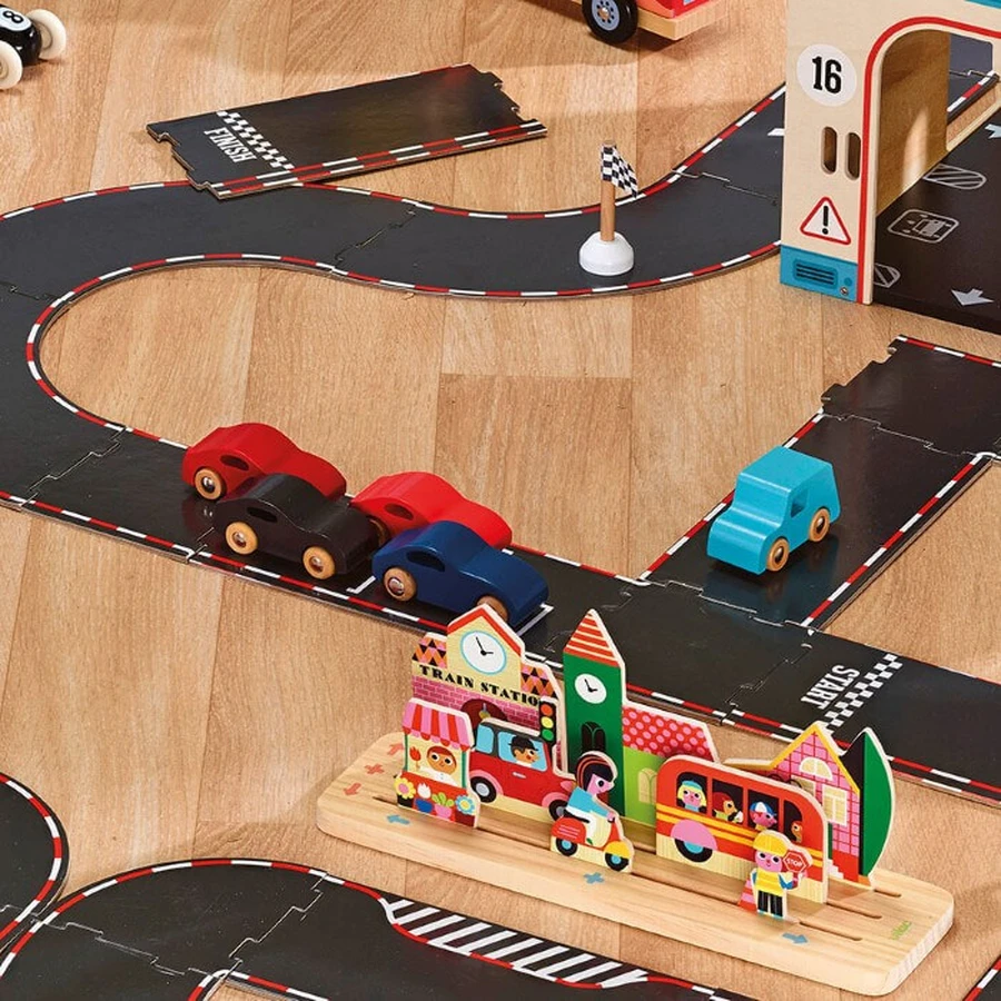 Caja con 4 coches de carreras de madera - Vilac