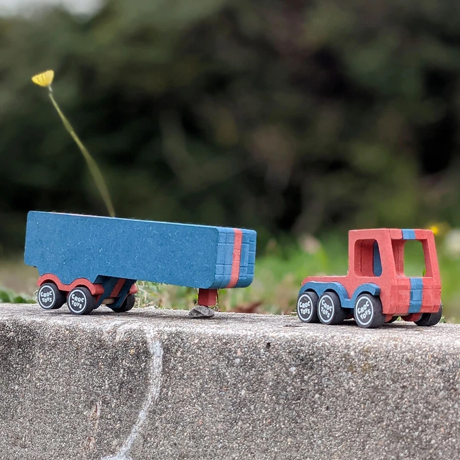 Construction set for Remy freight transport vehicle, Croc toys