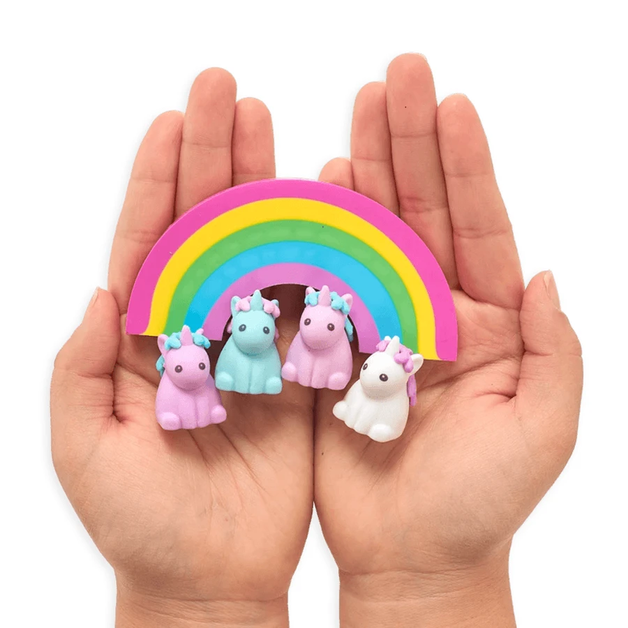Set de gommes parfumées licorne et arc-en-ciel
