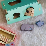 Holzhaus mit 4 Tieren - Design Sarah Betz - Vilac