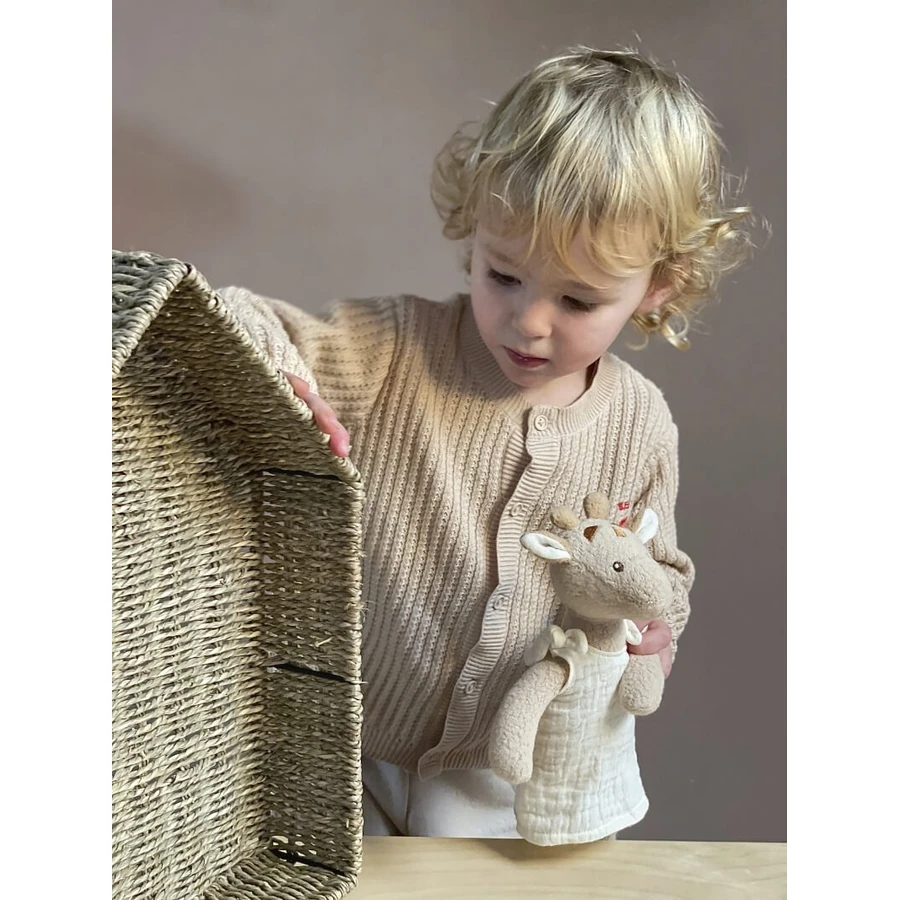Mała żyrafa Leoni z bawełny organicznej, Egmont Toys: ceny i cechy