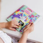 Creative unicorn shaving and coloring set