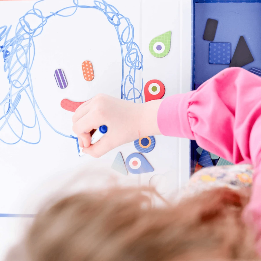 Arte magnético y juego de puzzle - Formas