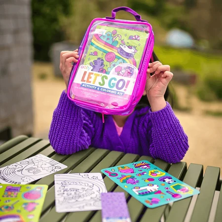 Portable activity and coloring kit - Unicorns - Let's Go! Unicorn Candy Town