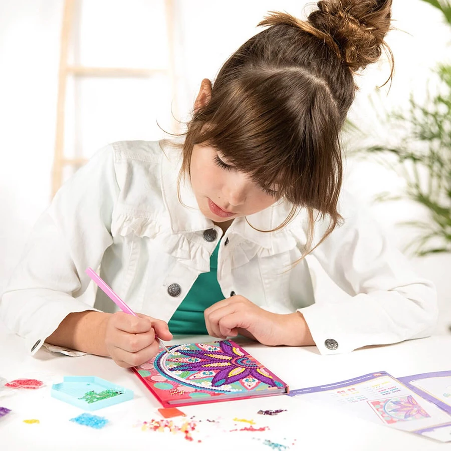 DIY-Set Mein Tagebuch mit Mandala-Blume und Diamanten