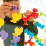 Squigz Starter - 22-teiliges Bauset mit Saugnäpfen