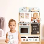 Wooden kitchen, Speedy Monkey