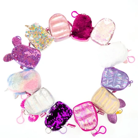 Girabrilla keyring - fashion accessory for kids in the shape of a mini-guide
