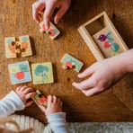 Puzzle en bois dans sa boîte Légumes, orangers Jouets