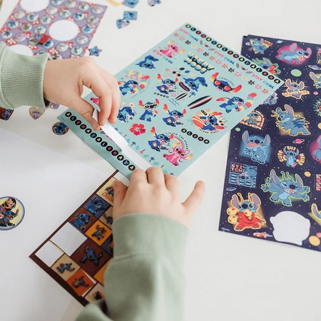 Jeu d'autocollants Super Disney Lilo et Stitch