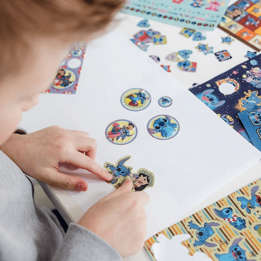 Jeu d'autocollants Super Disney Lilo et Stitch
