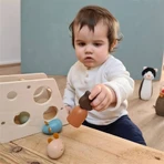 Gioco di impilamento di formaggio, gatto e topo