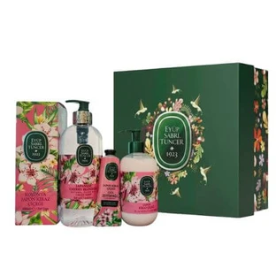 Set Eau de cologne 400 ml + Vloeibare zeep 500 ml + Hand- en bodylotion 280 ml + Handcrème 50 ml Japanse Kersenbloesem, Eyup Sabri Tuncer