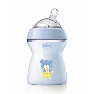CHICCO Natuurlijke Plastic Fles met Siliconen Speen voor 2+ Maanden 250ml [81323-20]