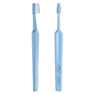 TEPE Cepillo de Dientes Select Cepillo de Dientes Compacto Mediano En Varios Colores - Azul