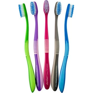 JORDAN Clean Between Toothbrush with Microfibres Medium - Medium x1