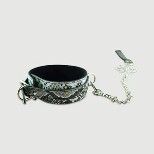 Schlangenhaut-Halsband mit Leine