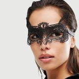 Maschera per gli occhi in pizzo di volpe - Nero