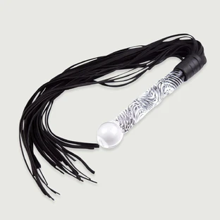 Flogger de cuero con mango transparente en relieve - Negro