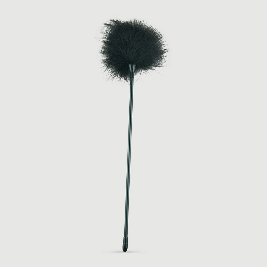 Tickler Pluma Larga Con Mango - Negro