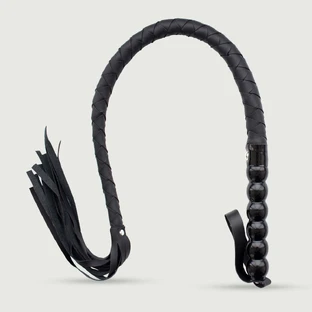 Lederpeitsche mit Knoten und geflochtenem Körper - Schwarz